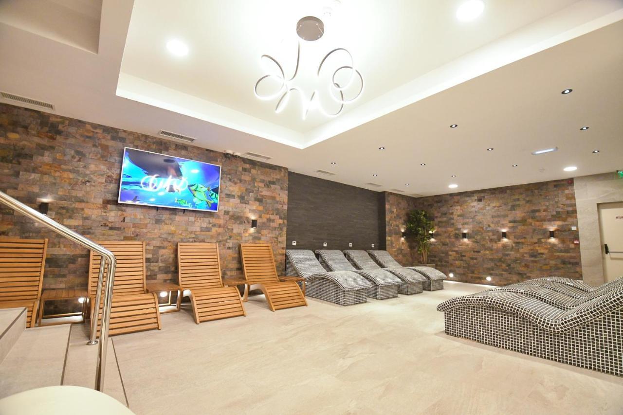 Mirage Resort & Spa Felsővisó Kültér fotó