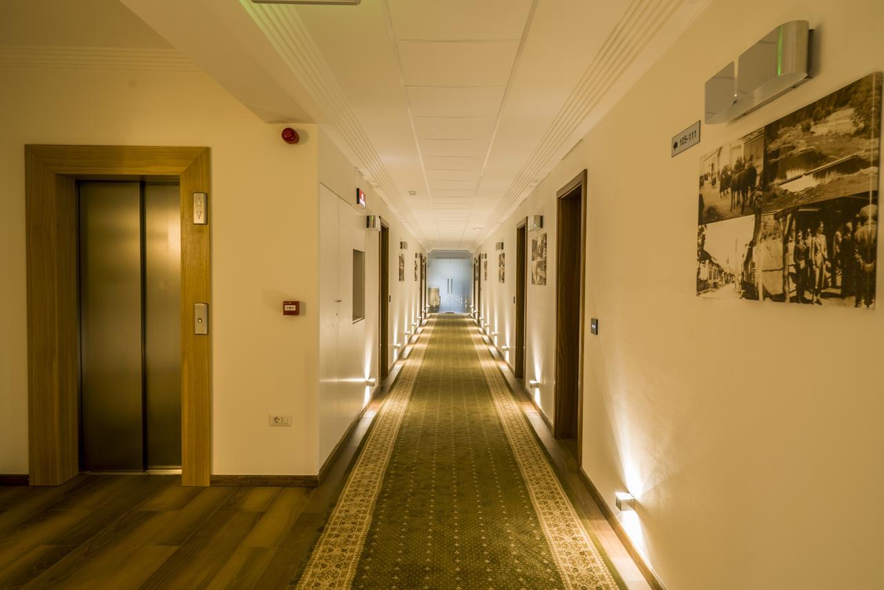 Mirage Resort & Spa Felsővisó Kültér fotó